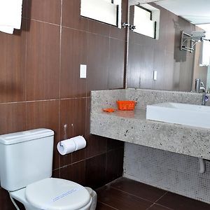 Queen Suite